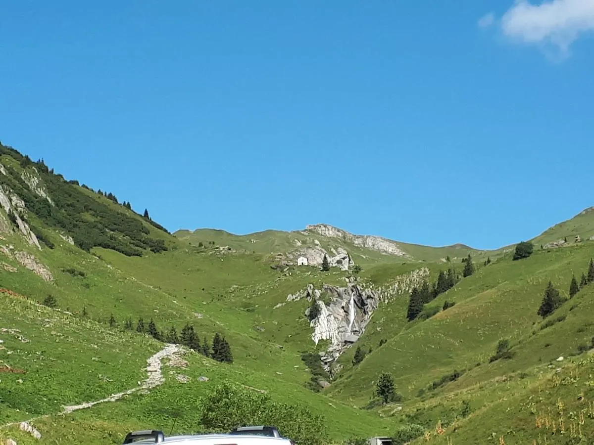 Appartement Confortable Face A La Montagne Ла-Плань Франция